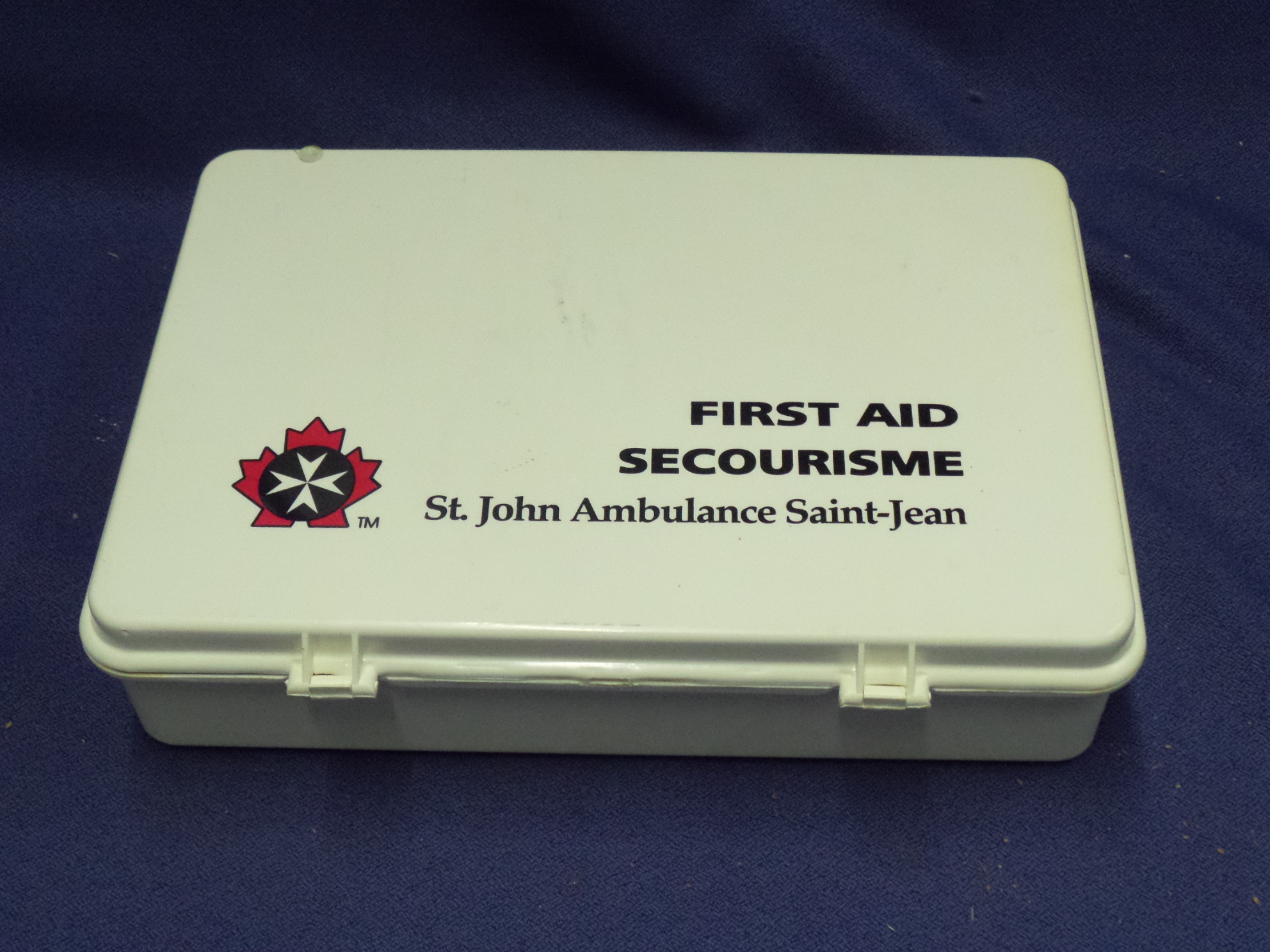 St. John Ambulance First Aid Kit Allsold.ca Buy & Sell Used Office